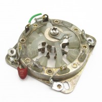 124-107 Johnson 7 Pin Tube Socket (Pull)