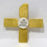 MRF752 Motorola NPN Silicon High Frequency Transistor 7.5V 470 MHz 2.5W (NOS)