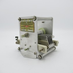 153-2 EF Johnson Variable Capacitor, 14-99pf 3.5kv 0.080 gap 8 plates (NOS)