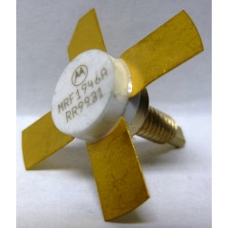 MRF1946A Motorola NPN Silicon Power Transistor Stud Mount 30 Watt 10 dB 12.5 Volt 175 MHz Matched Pair (2) (NOS)