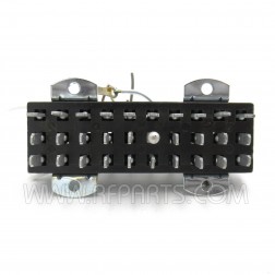 P-330-AB Chinch 30 Pin Jones Plug with Side Bracket Used in Henry 3000D (Pull)
