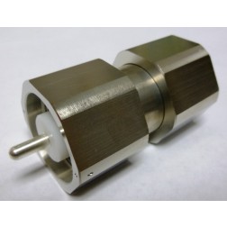 PE9569  Adapter, LC Male To LC Male